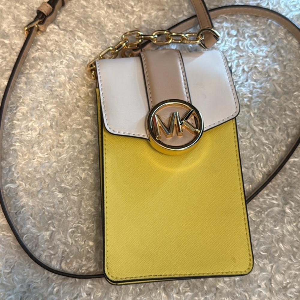 Michael Kors Two-Tone Yellow and Cream Crossbody
